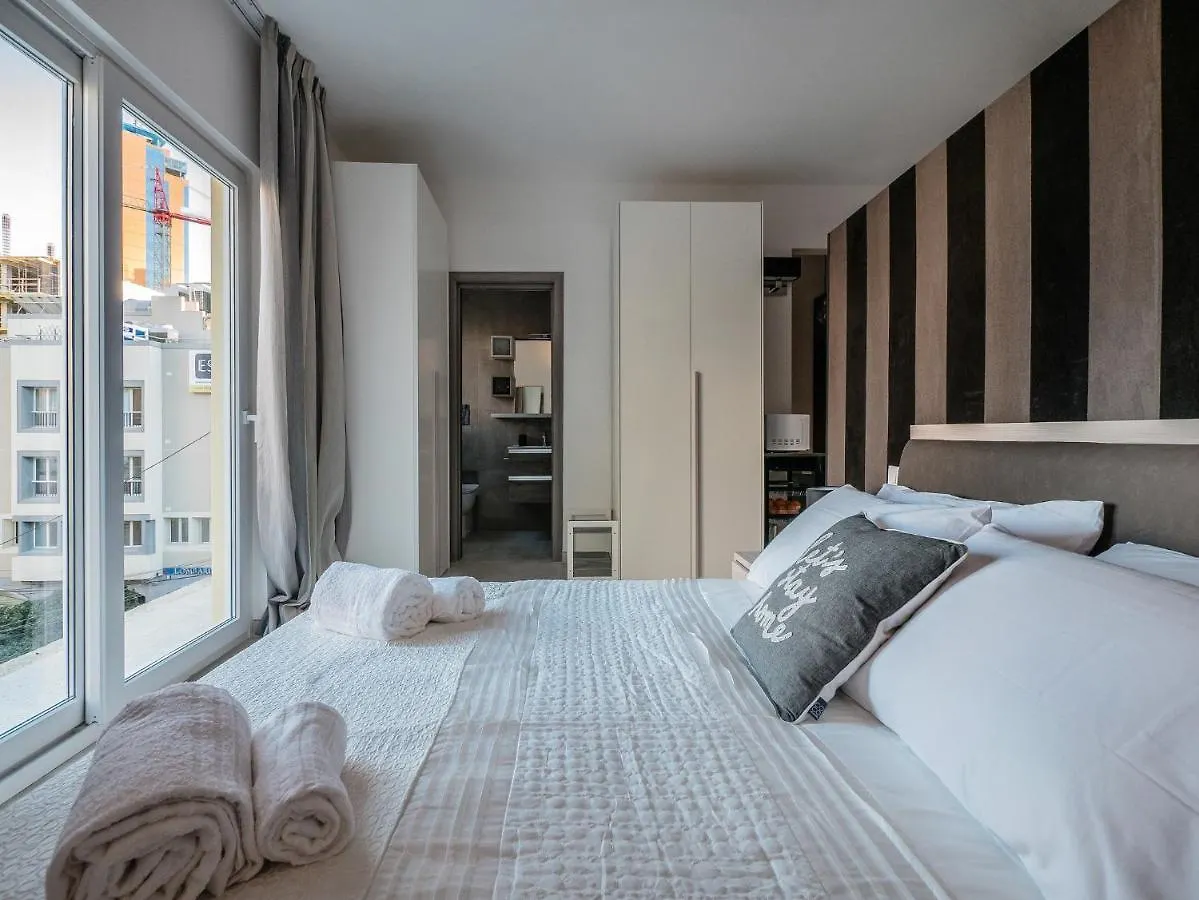 Cozy Studio-Flat In Paceville Saint Julian's